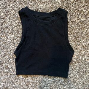 Basic black cropped tank top